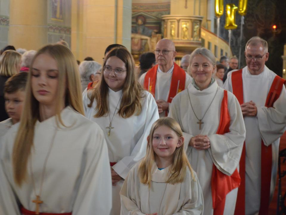 111 Jahre Hl. Kreuz NH