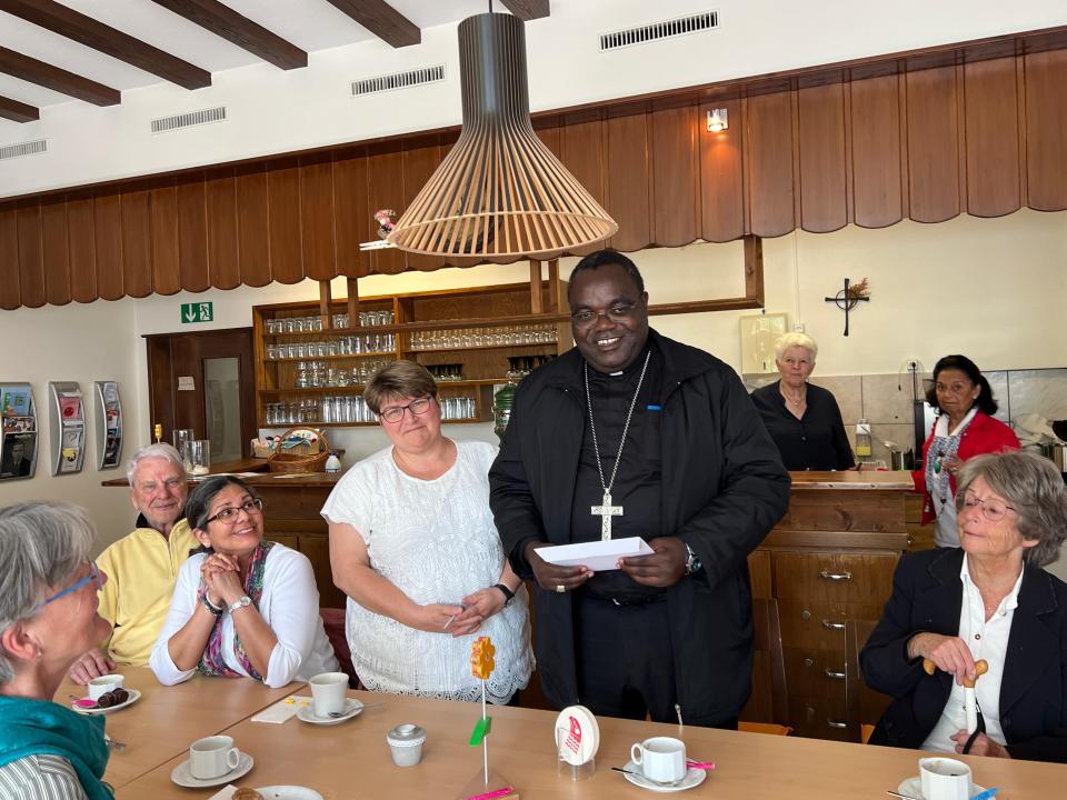 Besuch Bischof Vincent aus Tansania