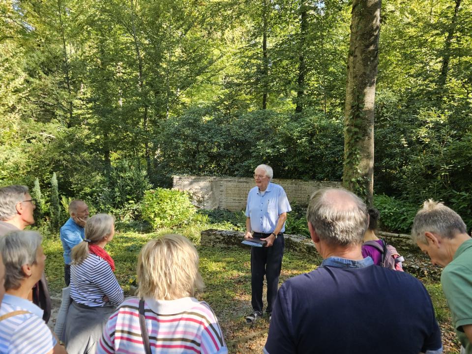 Herzwärts Waldfriedhof SH