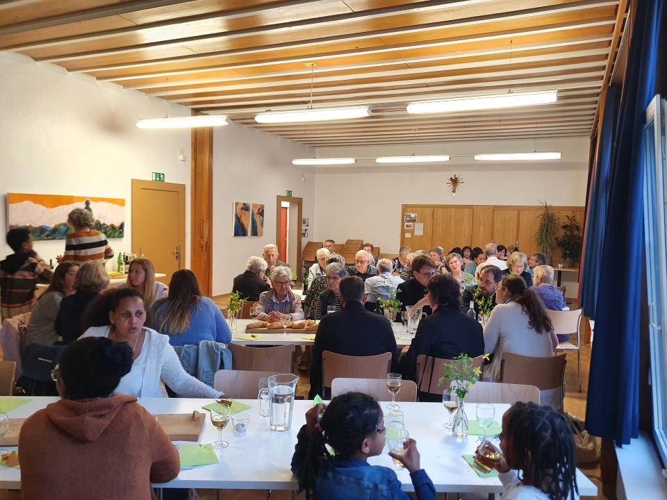 Agape am Hohen Donnerstag in Neuhausen