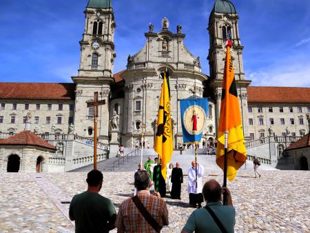 Empfang auf dem Klosterplatz