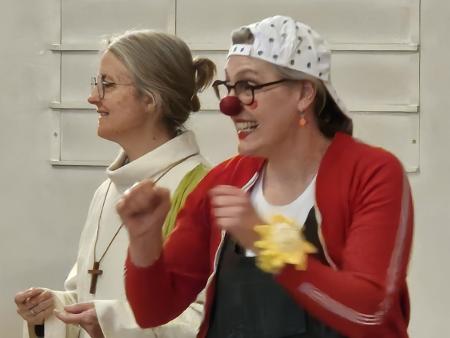 Clownin übernimmt das Zepter …